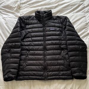 Patagonia Black Down Puffer Jacket RN51884 Style 84674 SP15 Size Small